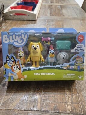 Bluey Figures 'Pass The Parcel' Toy Set